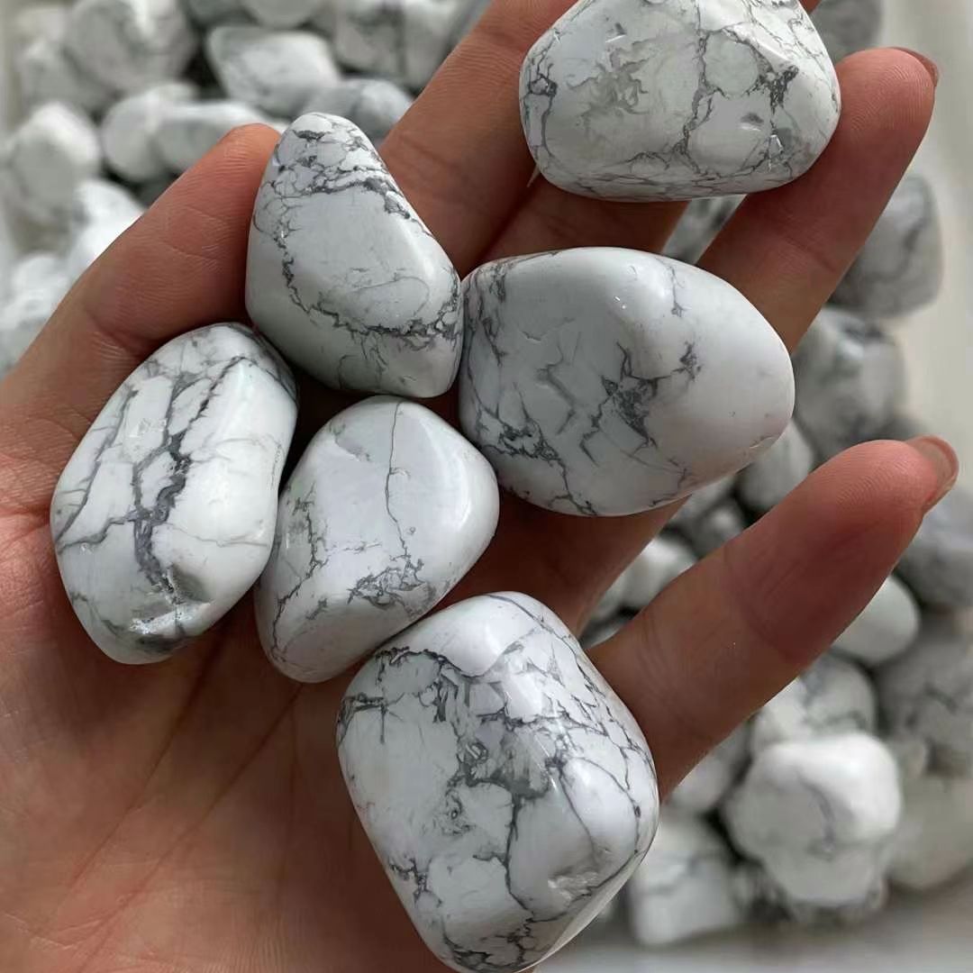 Natural White Turquoise Rock R - огляд і ціна Planted Aquarium With Gravel